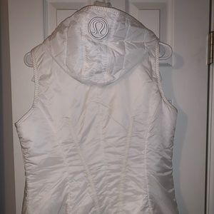 White lululemon vest